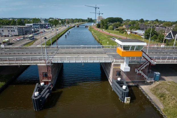 Huiswaarderbrug, Alkmaar 