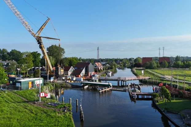 Oxena Brids, Hempens-Teerns