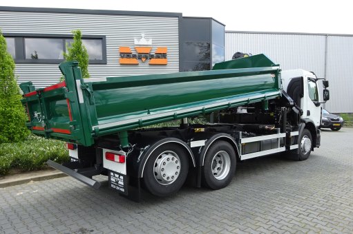Two- and three-sided tippers