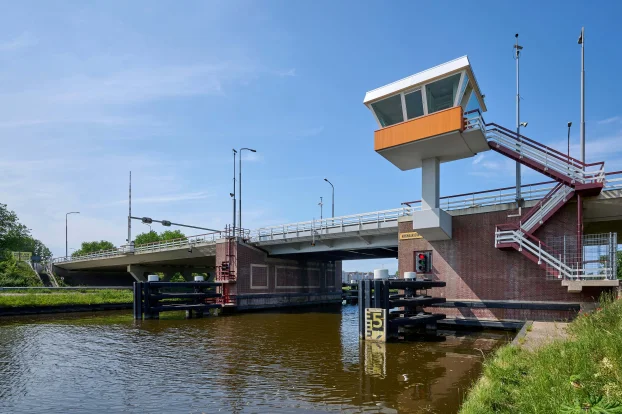 Huiswaarderbrug, Alkmaar 