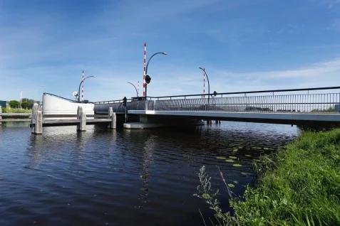 Brug TruSteel Infra