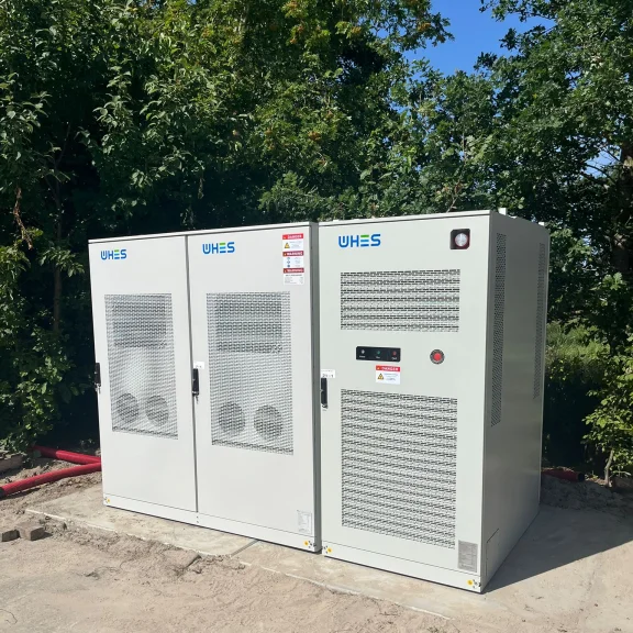 Inbetriebnahme eines 509kWh WHES-Batteriespeichersystems